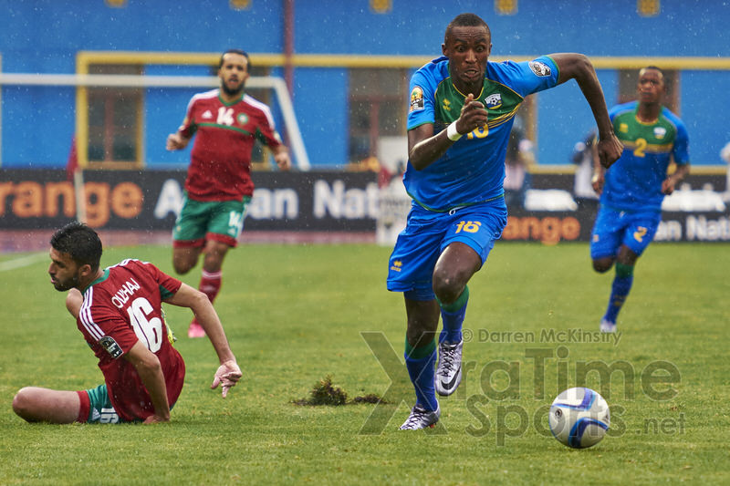 Ernest Sugira [Rwanda vs Morocco, CHAN - Group A, 24 Jan 2016 in Kigali, Rwanda.  Photo © Darren McKinstry 2016, www.XtraTimeSports.net]