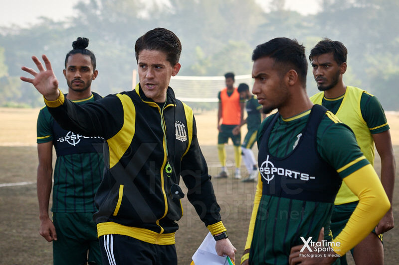 Dhaka, Bangladesh. 11 Dec 2018.  Johnathan McKinstry (Head Coach) works with players. Saif Sporting Club in training ahead of their quarter final match in the Walton Independence Cup 2018.  Credit: XtraTimeSports (Darren McKinstry).